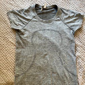 Lululemon Swiftly Tech Short Sleeve